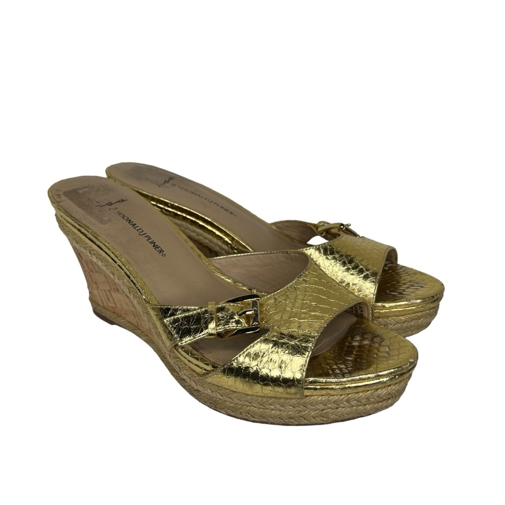 Donald J. Pliner Gold Wedge Sandal Size 8M
